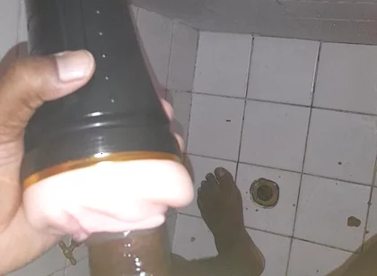 Jerking off S10 E8