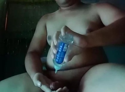 Stocky Bear Masturbating