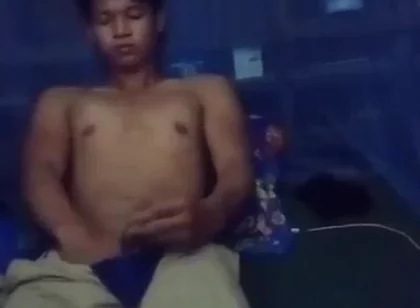 Virgin Sexy Pinoy Twink Boy Masturbation