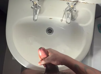 I Cum in the Work Toilet