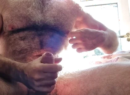 Hairy Muscle Stepdad Jerks off