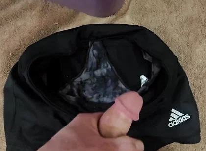I cum inside my little stepsis tiny volleyball spandex and her dirty pantys that she left on the bathroom floor