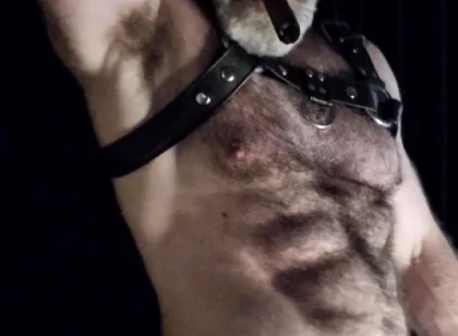 Hairy Muscle Leather Stepdaddy Showing off