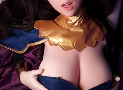 Tifa Lockhart in Crossover Cosplay Fire Emblem Tharja ✨