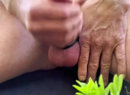 Quick Cum Outdoor