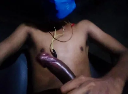 Gujrati Boy From Ahmedabad Doing Hard Oil Masssage with Big Black Cock.