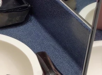 Hotel Bathroom Wanking and Cumming in Front of the Mirrors - Rockardglans