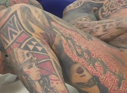 Two Tattooed Hetero Males in the Gym