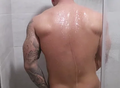 Shower Wank & Huge Thick Cumshot