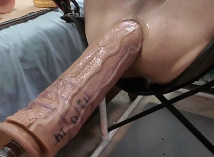 The Glutton's First Time in a Sling