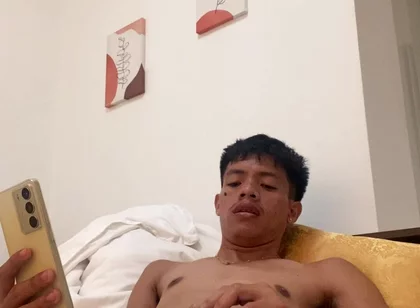 Filipino Twink Gets Hard, Jerking off to Explosive Cumshot