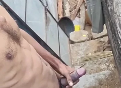 6packed Village Guy Jerks Dick at House's Terrace