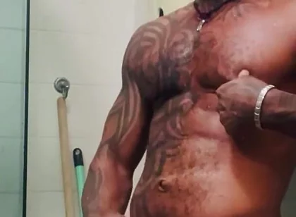 Felipe Nuru - Cumming in the Bathroom