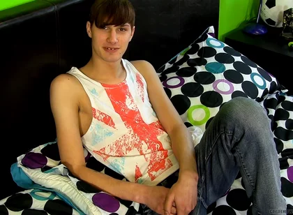 Chilling Out with Twink Evan