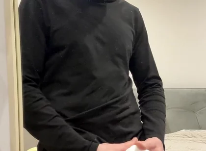 Fucking a Toy with a Big Dick and Moaning at 42 Years Old