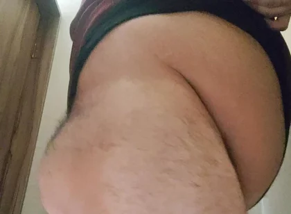 Fat Man Urine and Ass