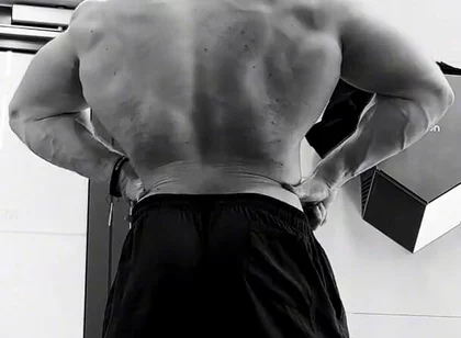 200 Lbs. Not an Ounce of Weakness