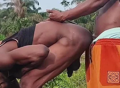 Ebony Creamy Bussy Decide to Btm for Huge Dick After a Long While in an Abandoned Government Site