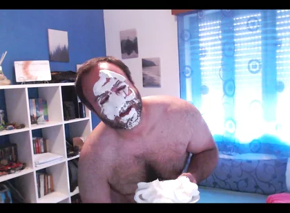 Silly Video, Shaving and Shaving Foam Pie to the Face