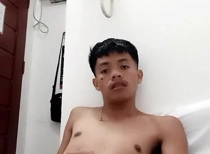 Stepdaddy’s Hot Twink Jerks off While Begging for Cum