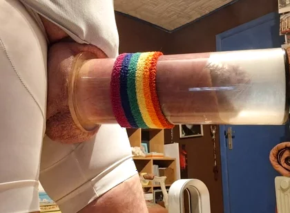 Extreme Penis Pumping