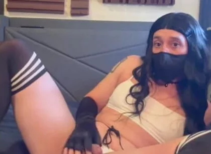 Bubble Butt Sissy CD Solo Cumshot