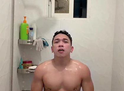 Hot Filipino Twink Jerks off in Steamy Shower