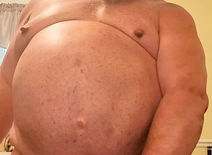 Stepdaddy Bear Gets Verbal and Cums