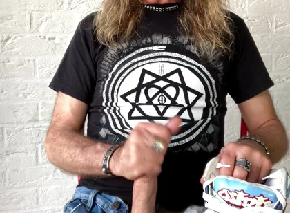 Longhairdude Wanks and Cums with Osiris Trainers, Torn Jeans, Tshirt