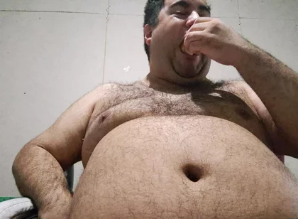 Have Breakfast with the Fat Pig