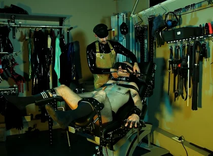 Latex Room Session with Master Aion Payne and Ian Echo - Part One - Bondage