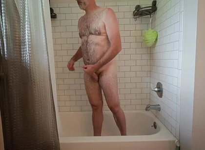 Shower Time with Jon Scarecrow