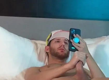 Jerking off for 30 Minutes