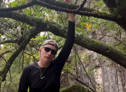 Hiker Bro goes Off-Trail to Jerk Off