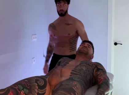 Great Massage From Andrea Suarez to Juan Lucho