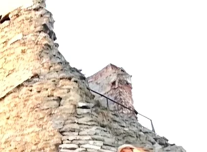 BJörn and Jean Discovered More Than Just Old Castle Ruins