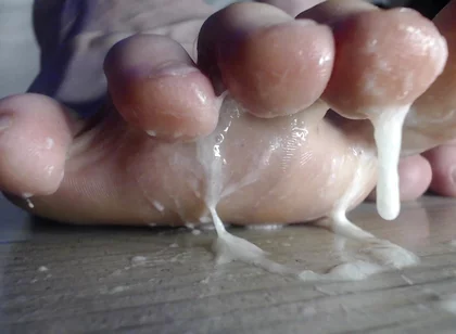 Straight Cock-cum Feet