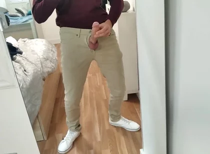Amateur Man Jerking Big Cock Very Hard and Venous Before Meeting at Work