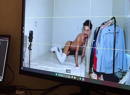 Sex Siren with Cumshot