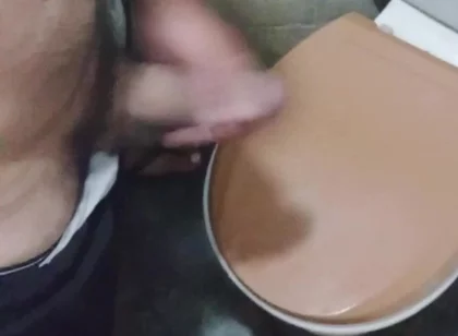 Cum in Bathroon