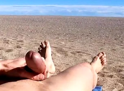 Cumming on the Beach and Getting Seen