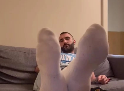 This One Is for the Foot/socks/trainers Enthusiasts