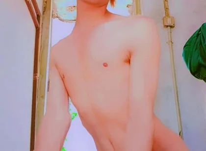 Skinny Gay Nude Body Show