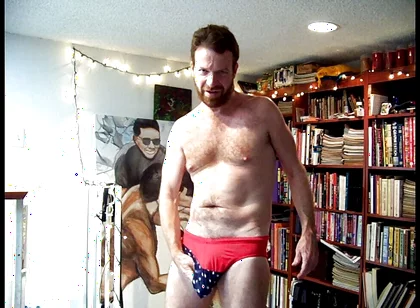 A Tour of Hairyartist Will in 9 Fleeting Moments