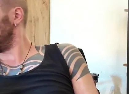 Jerking off to Porn