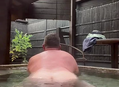 I Just Can’t Stop Playing with Myself in the Hot Tub