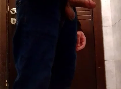 Indian Young Boy Masterbating in Her Bathroom H.j - Hemoshovel