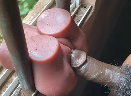 Cool Sex Doll Inside Flash Out Spam Out of My Dick