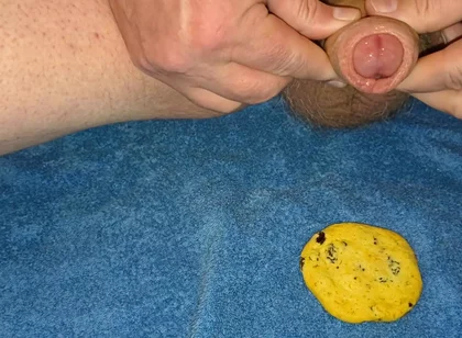 Cookie Cum Shot