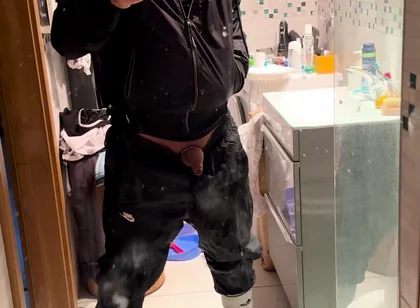 Pissing Scally
